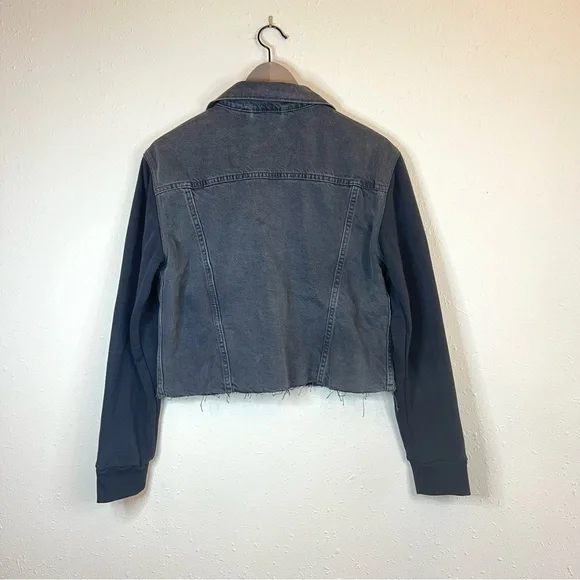 Levi’s Women’s Ex-Boyfriend Hybrid Trucker Charcoal Jean Jacket Size Small NWT